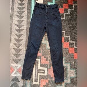 American Eagle Super Sky High Jegging Size 4